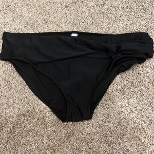 Tropical Escape Women's Knotted Bikini Swim